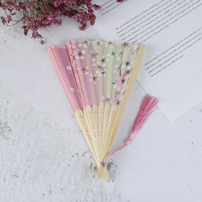 

Vintage Personalized Bamboo Folding Hand Held Flower Fan Chinese Dance Party Solid Fan for Party Hand Bamboo Flower Hand Fans