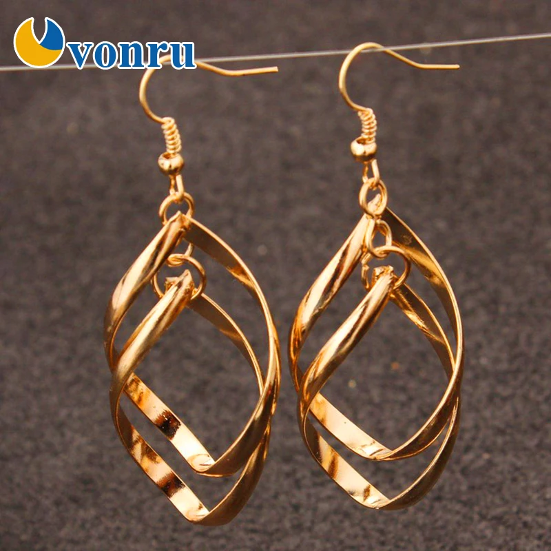 Женские Висячие серьги с волнистым узором длинные золотого цвета Ювелирное