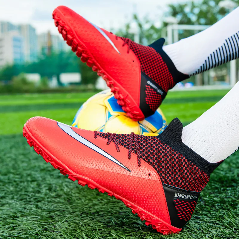 Orange Professional Football Boots Men Soccer Shoes Anti-slip Sneakers Men Outdoor Sport Socks Soccer Cleats Man botas de futbol