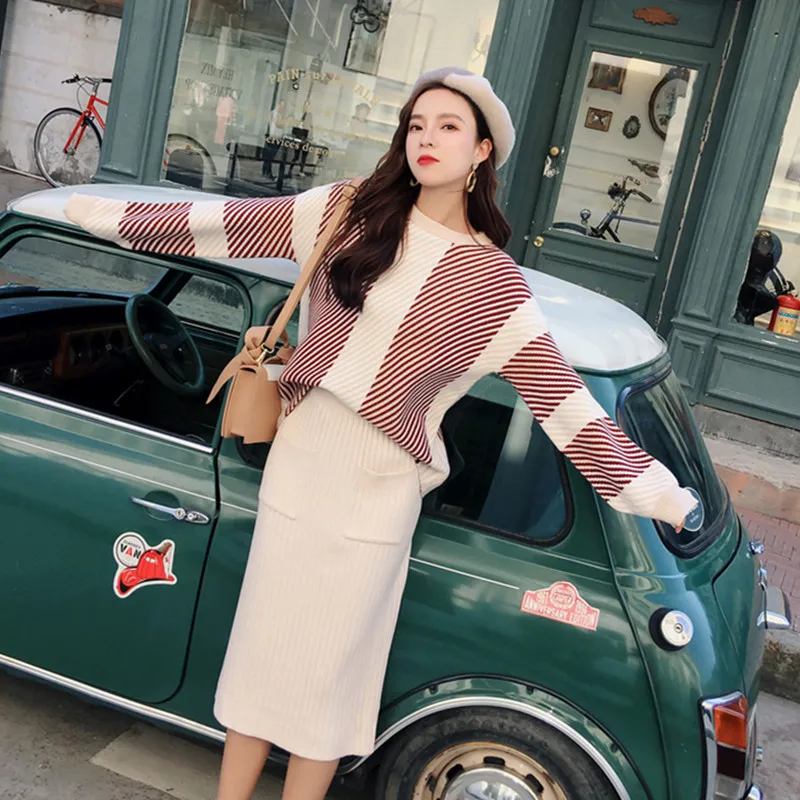 

New 2021Autumn Knitted Lady Suits Thick Loose Sweater+Pencil Skirts Sets High Quality Winter Woman Casual Ladies Two-Pieces Suit