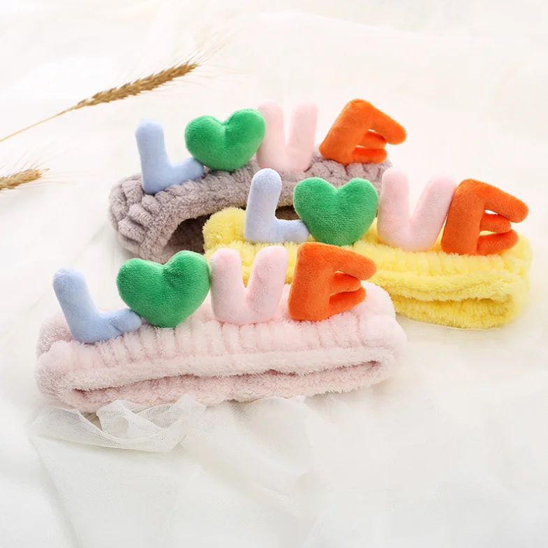 

Повязка на голову с надписью LOVE для мытья лица, повязка для мытья лица, полоскание, макияж, милый головной убор для девочек, аксессуары для во...