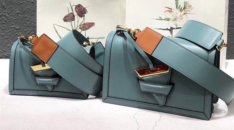 1 Biseafairy Новейшая модная сумка-мессенджер из телячьей кожи известный бренд сумки тиснение женская сумка из натуральной кожи bolsas Два ремешка - Цвет: 1