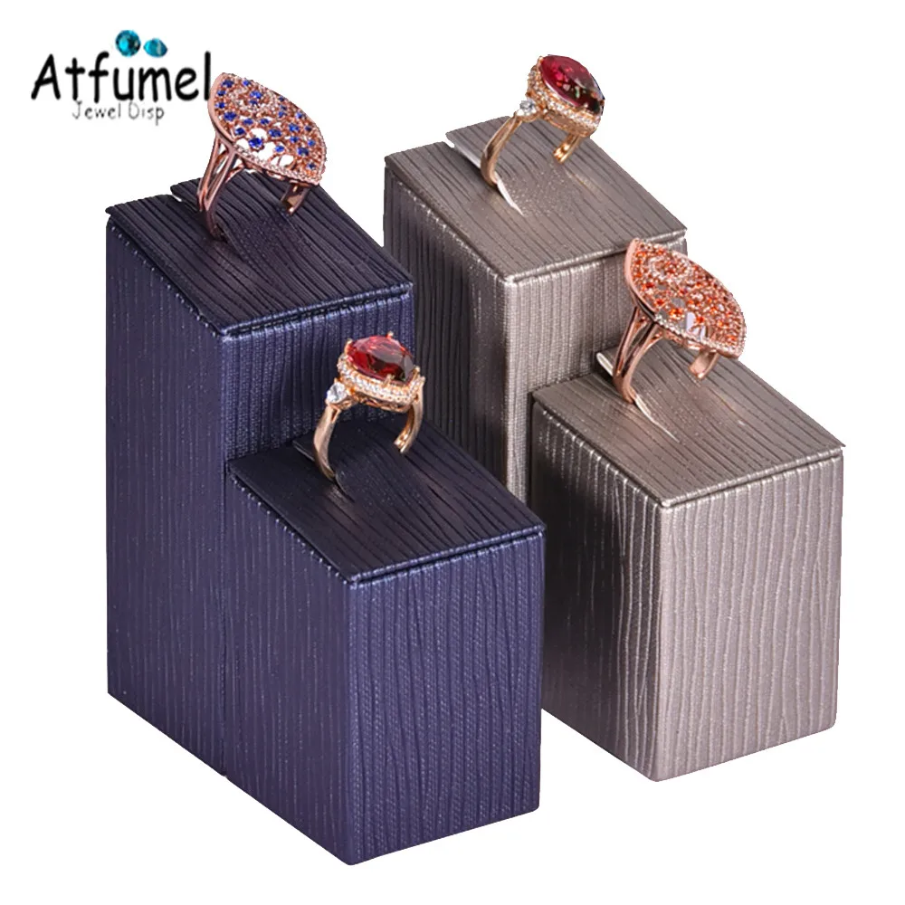 

Blue PU Ring Jewelry Display Stand Diamond Ring Jewelry Organizer Holder Window Store Necklace Ring Counter Display Stand Props
