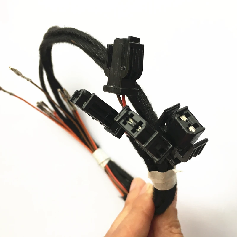 Car Interior Door Panel Warning/glove box/trunk Light Wring harness plug For A3 S3 A4 B8 S4 A5 A6 C7 S6 A7 A8 S8 Q3 Q5 Q7 TT RS3 |