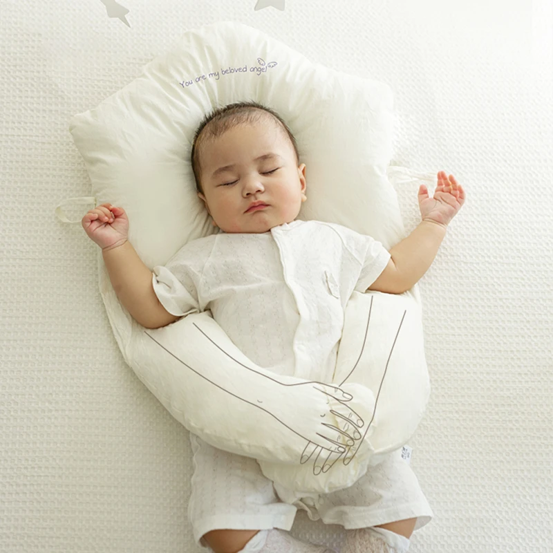 

1Pcs Baby Styling Pillow Anti-biased Head Correction Newborn Baby Pillow Anti-rollover Mattress Baby Nest Snuggle Bed Mattress
