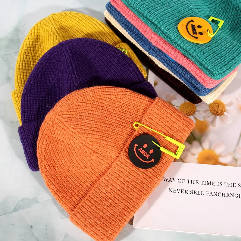 

Big Pins with Smile Label Hats for Women Beanies In Winter Gorro Solid Knitted Women's Hats Bonnets шапки женские Cute Caps