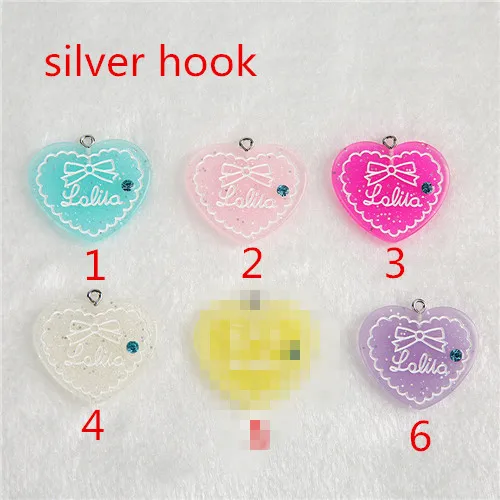 silver hook 15cps/лот 31*27 мм модные блестящие плоские пластмассовые ювелирные изделия в форме сердца ожерелье Подвески на брелки для ключей для украшения своими руками - Окраска металла: silver hook