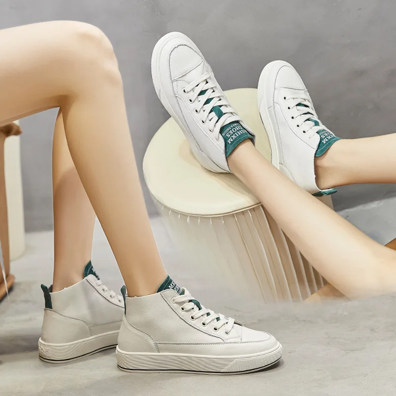 Женские высокие кроссовки из натуральной кожи на толстой подошве|Обувь без