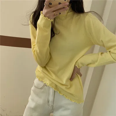 

Women's blouses wear on the inside and wear on the outside. Comfortable and versatile. Casual spring and autumn long-sleeved sli