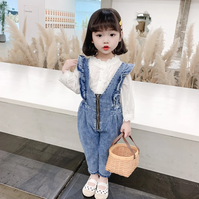 

Джинсовый комбинезон для девочек 1-7 лет, на весну/осень