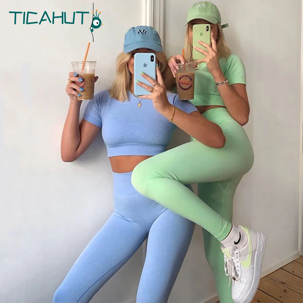 

Женский бесшовный костюм для йоги, короткая юбка, брюки, бюстгальтер, футболка, костюм для фитнеса, гимнастический костюм с высокой талией, п...