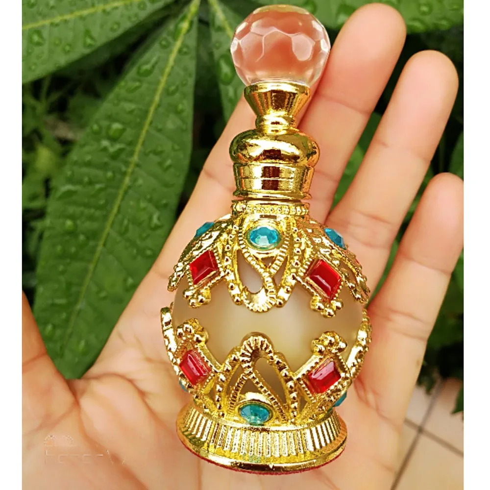 

15ml Vintage Metal Perfume Bottle Arab Style Essential Oils Dropper Bottle Container Middle East Weeding Decoration Gift Hot