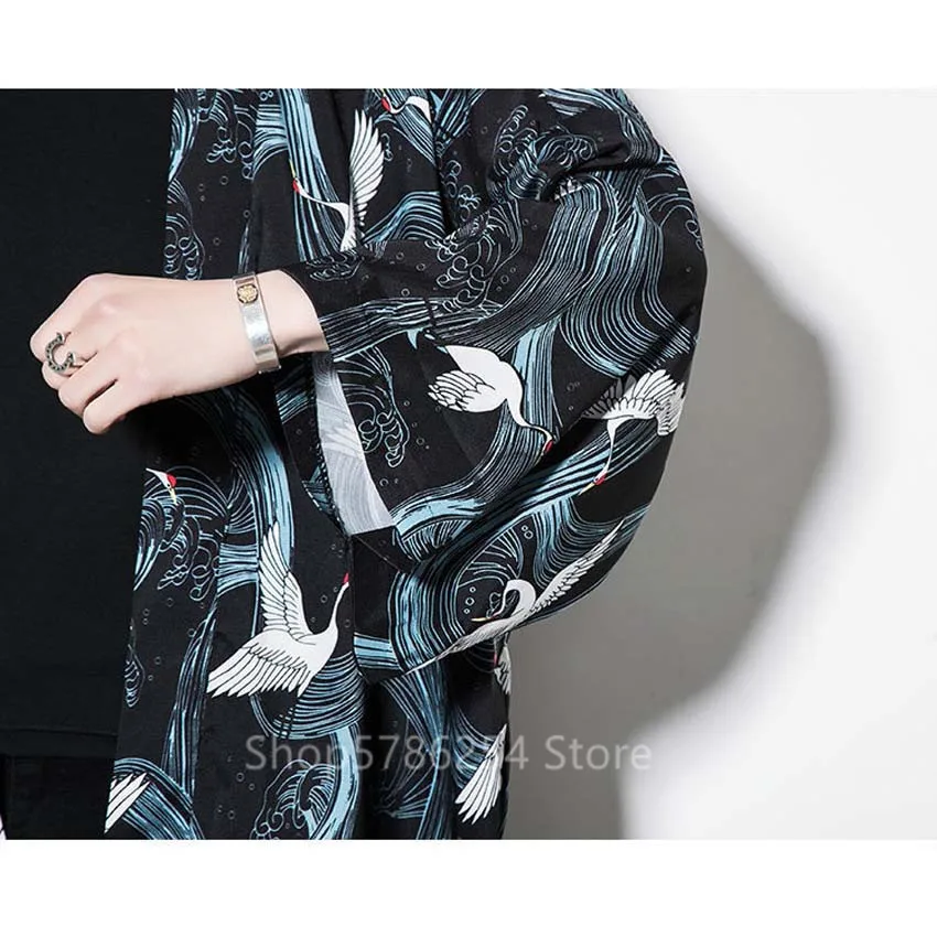 

Japanese Style Kimono Vintage Crane Printed Shirt Loose Cardigan Yukata Pajamas Harajuku Asian Clothing Men Hanfu Blouse Tops