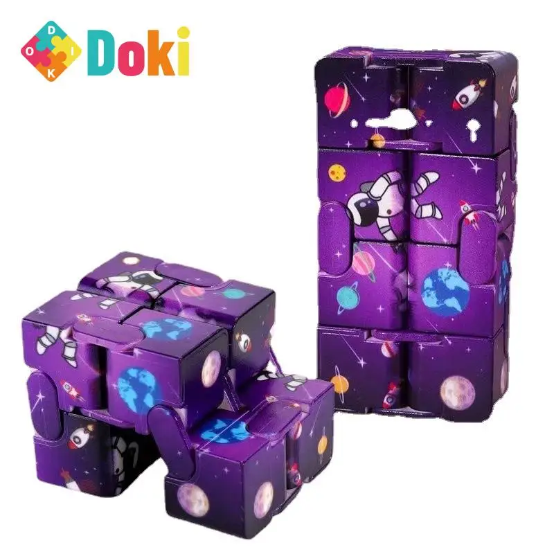 

Doki Toy 2022 New Astronauts Infinite Flip Cube Web Celebrity Second-order Turn Second Order Cube Puzzle Box Purple Oblique
