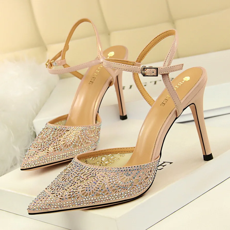 

Korean-Style Fashion Sexy Shoes Fine with High Heels Shallow Mouth Pointed Mesh Cut-out Rhinestone Sandals with the Word