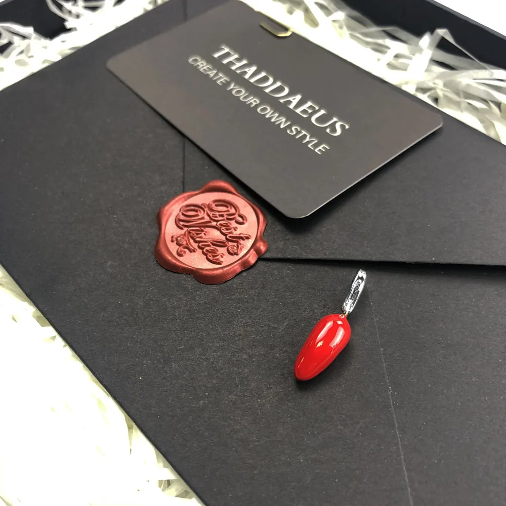 Красным перцем Милая подвеска в форме Европы Новая коллекция Шарм хорошая