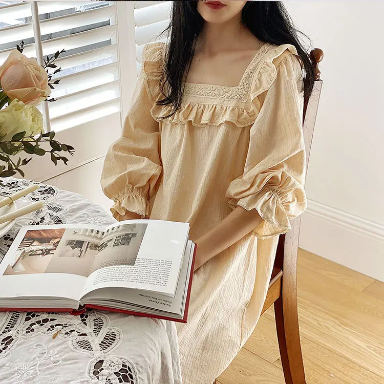 

2021 Spring and Autumn Retro Nightdress Sweet Princess Women Ruffled Long Nightgown Court Style Lace Square Collar Pajamas