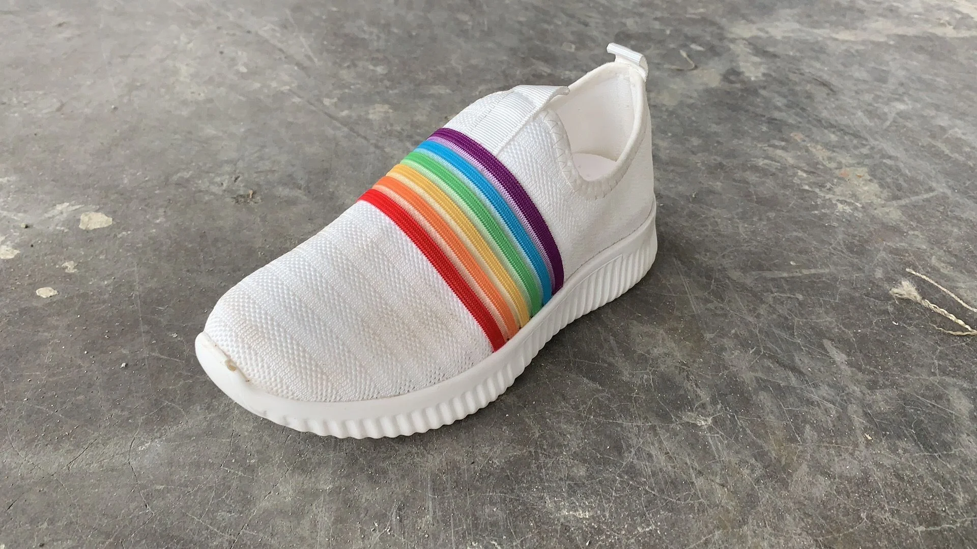 

2021 Women Sneakers Woman Vulcaniaed Female Rainbow Color Stripes Loafers Women's Slip on Flat Lady Soft Mesh Shoes Plus Size