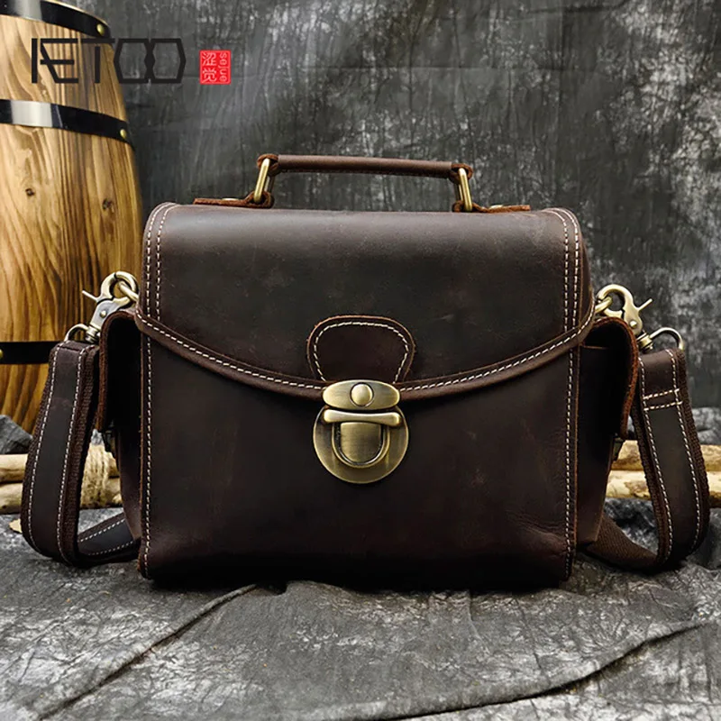 

AETOO Genuine leather camera bag, crazy horse leather shoulder bag, multi-compartment camera protective cover messenger bag