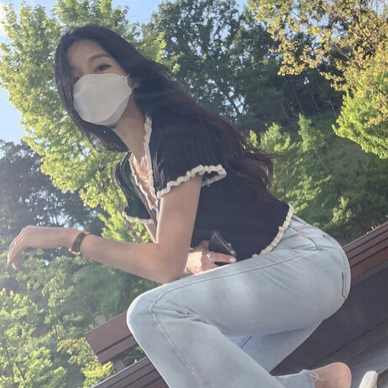 

Ruffles Contrast Color Knitted Cropped Top Tees Women Korean Fashion Button Up V-neck Basic T-shirt Summer Kawaii Tops Iamhotty