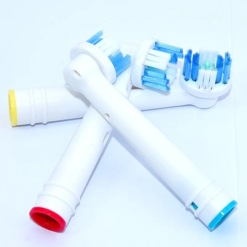 Сменные насадки для электрической зубной щетки Oral-B Advance Power/Pro Health 4 шт. EB-18P |