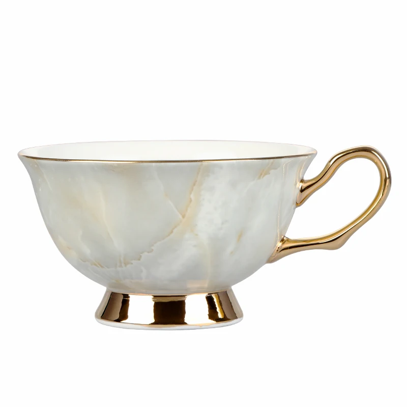 

Simple Modern Coffee Cup Sets Bone China Small Cute Wedding Tea Cup Set Saucer Porcelain Gold Rim Metal Xicara Drinkware EB50BD