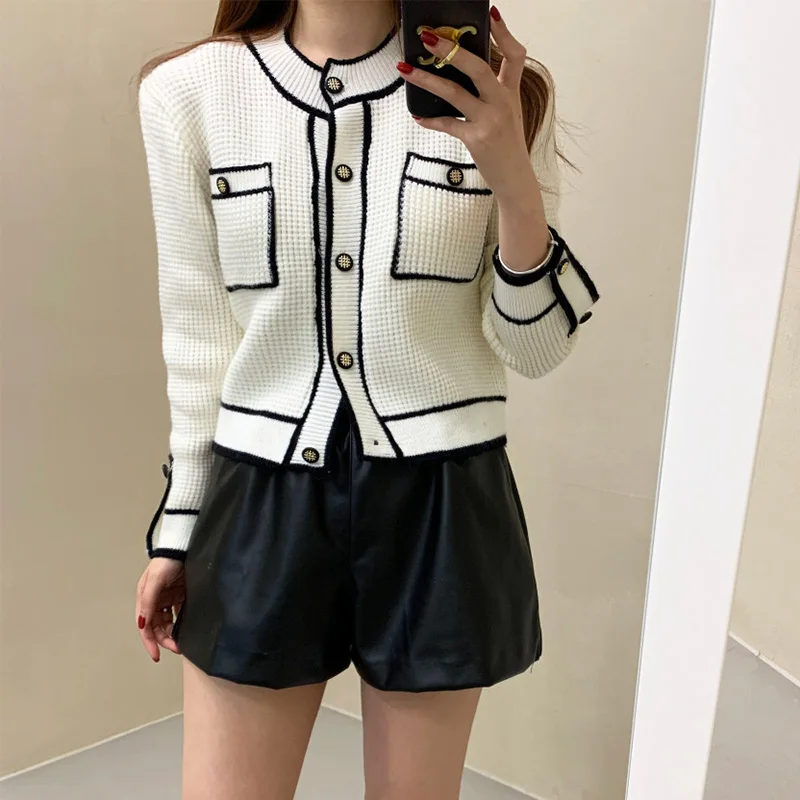 

Croysier Autumn Winter 2021 Fashion Contrast Color Trim Cropped Cardigan Crew Neck Long Sleeve Knitted Sweater Women Cardigans