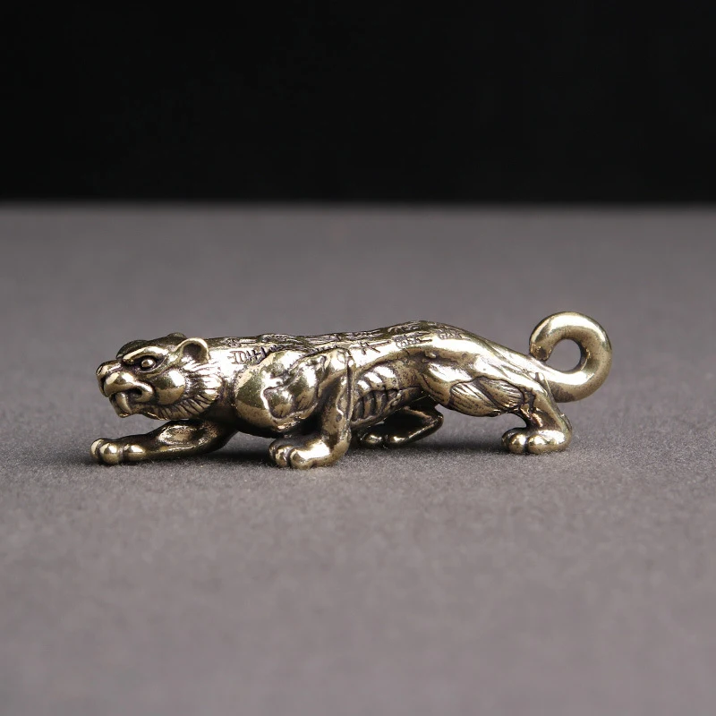 

Pure Brass Tiger Charms Tiger Charms Keychain Pendants Ornaments Decorations Retro Decorative Creative Mini Individual