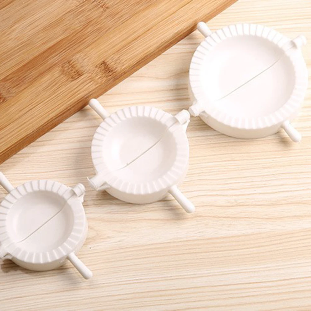 

3Pcs/set Dumpling Mould Plastic Material Ravioli Maker Mold Pastry Dough Press Cutter Make Perfect Dumplings in Just Minutes