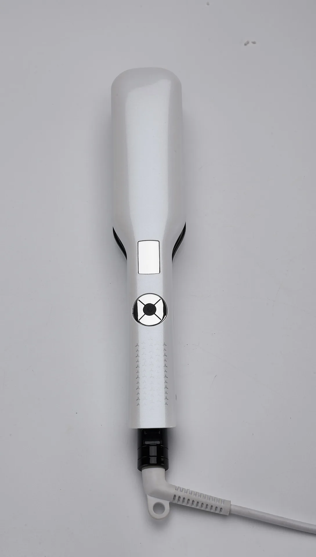 Плойка для выпрямления волос утюжок с широкой пластиной из нанотитана и керамики