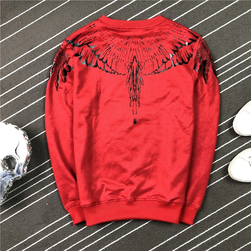 

Hoodies & Sweatshirts