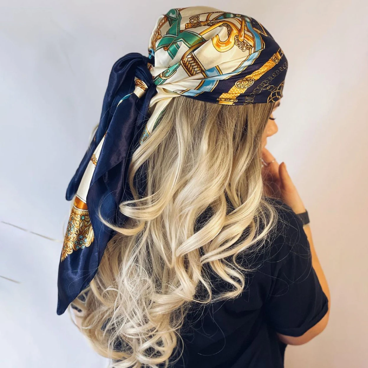 

Silk Scarf Luxury Brand Headscarf Women Square 90*90cm Satin Foulard En Soie Bandana Cheveux Soft Neckerchief Hijab Hair Scarves