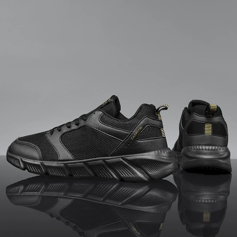 

Lightweight Men's Outdoor Sports Shoes Sneakers Comfortable Jogging Sneakers Mesh Running Shoes Zapatillas Hombre