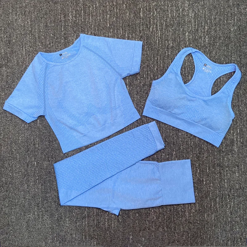 

Sportswear & Accessories