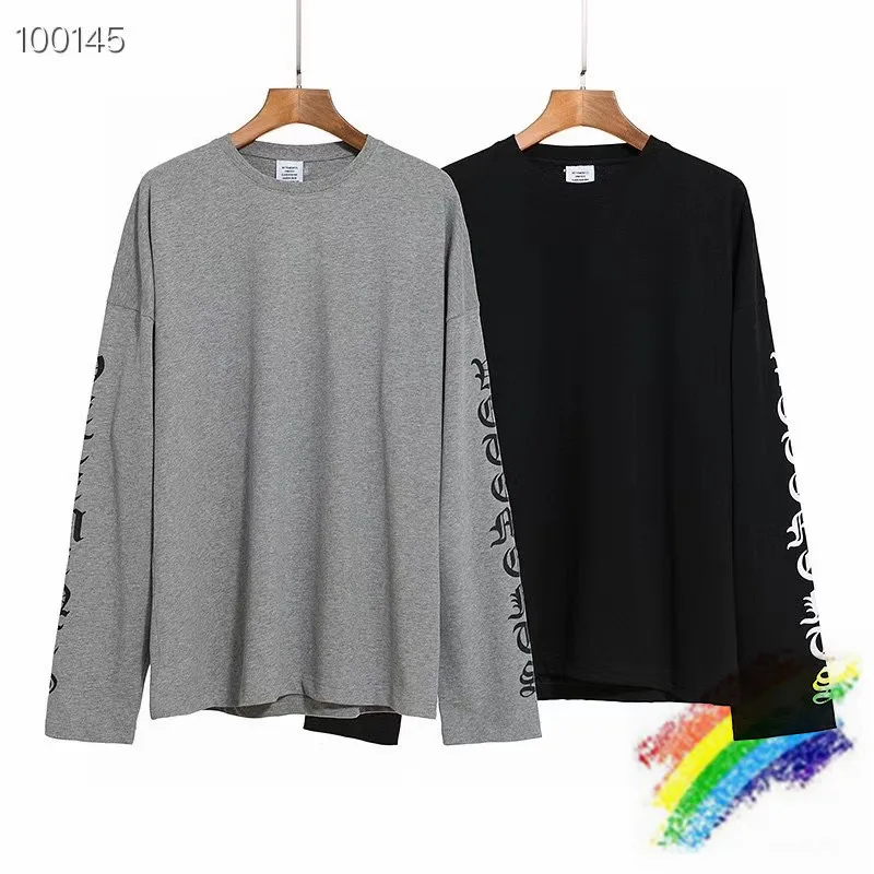 

New Arrived VETEMENTS T-shirts Men Women Grey Black Gothic Font Long Sleeve T-Shirt VTM Tops Logo Printed Embroidered Tee