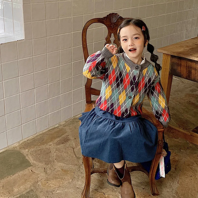 

Bear Leader/Модная одежда для маленьких девочек; Новые корейские цветные кардиганы в клетку для маленьких девочек; Детские мягкие хлопковые свит...