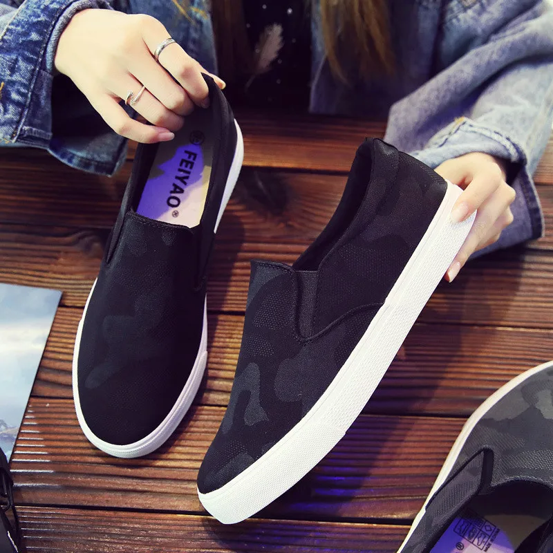 

Classic Summer Canvas Shoes Men Camouflage Breathable Loafers Outdoor Casual Driving Shoes All Matching Black Lazy Shoes Slip-on