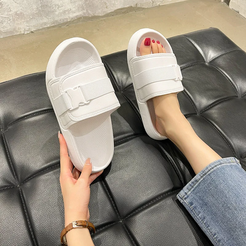 

New Slippers Summer Indoor Female Home Household Bath Bathroom Deodorant Comfortable Breathable Shoes Sandals Women Shoes