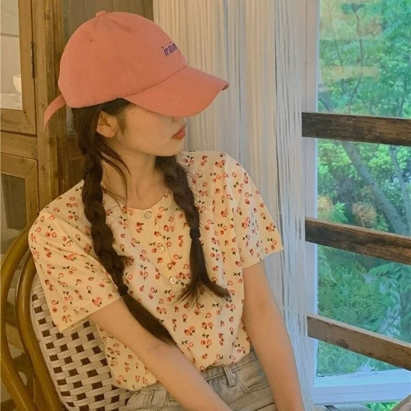 Женские футболки с коротким рукавом цветочным принтом летние приталенные