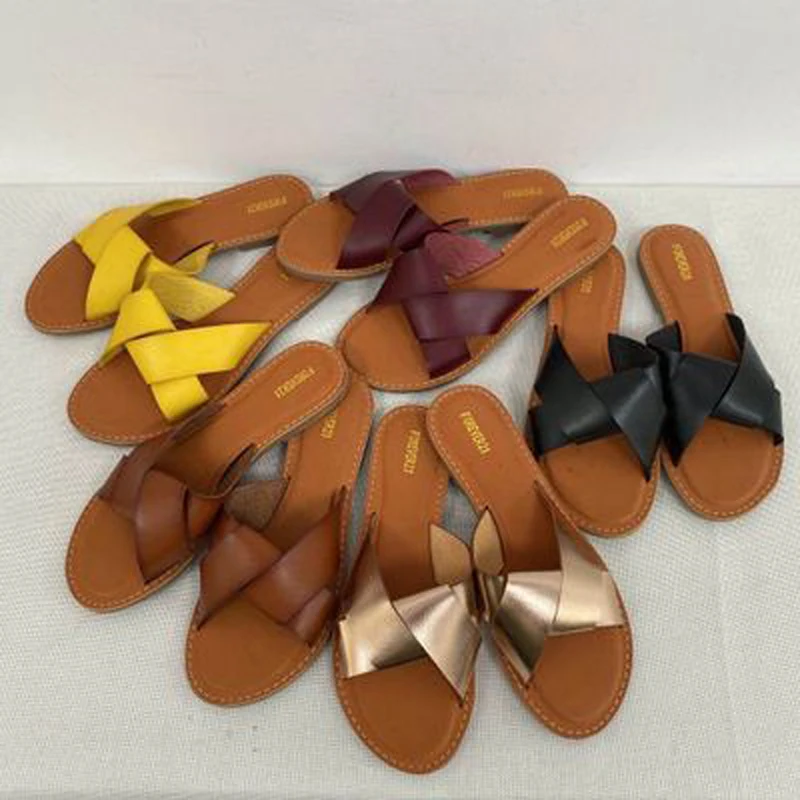 

Summer 2020 New Women's Sandals Summer Flat Open Toe Slippers Outdoor Beach Shoes Solid Color Comfortable Plus Size 41