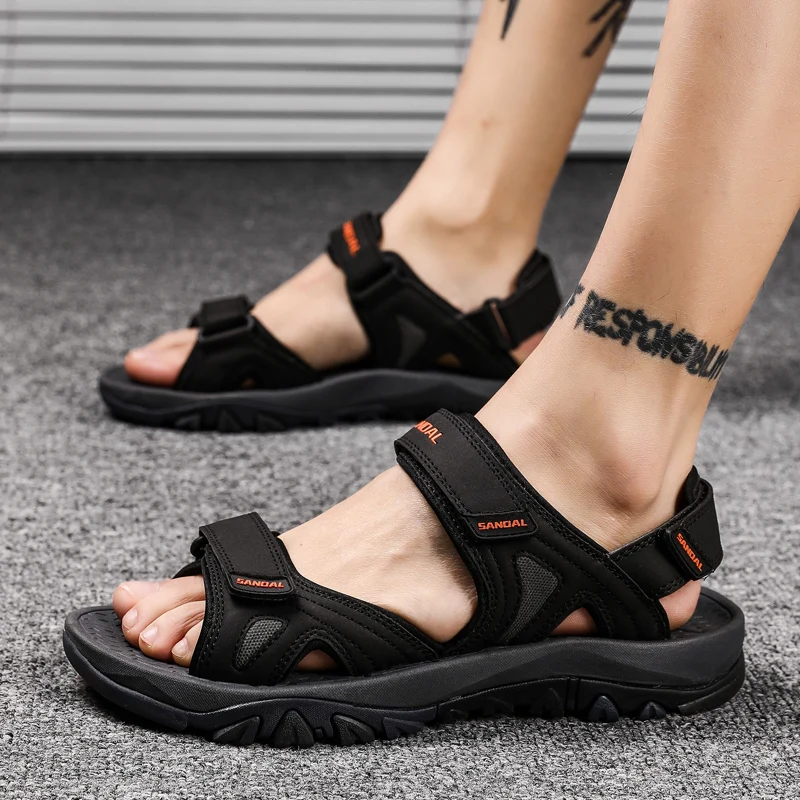 

Sandale Homme Men Outdoor Sandals Shoes Luxury For Mens Summer Leather Sandal Beach Comfort Geta Hollow Breathable
