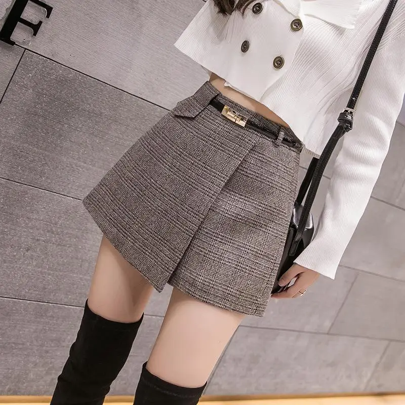 Irregular Woolen Plaid Shorts Skirts For Women Atumn Winter Office Short Women Plus Size Booty Shorts Feminino - Цвет: Coffee Plaid