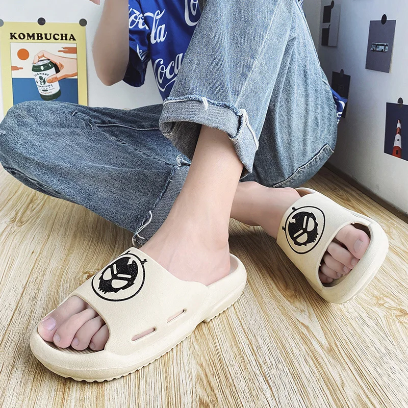 

Fashion Printing Black Slippers Men Comfortable Soft House Sandals Men Indoor Non-slip Mens Slides Flip Flops zapatillas de casa