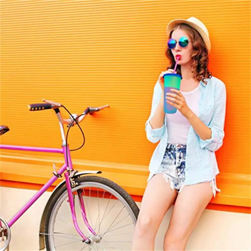 

710ml Reusable Color Changing Cold Cups Summer Tumbler Discoloration Changing Colour Cup Home Outdoor Plastic Cup Water Bottles