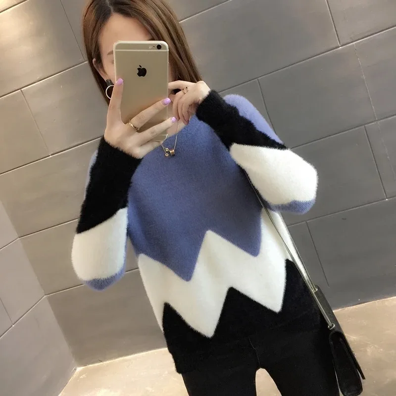 2021 Autumn And Winter New Water Velvet Sweater Women's Head Loose Color Matching Short Knit Bottoming Shirt Tide | Женская одежда