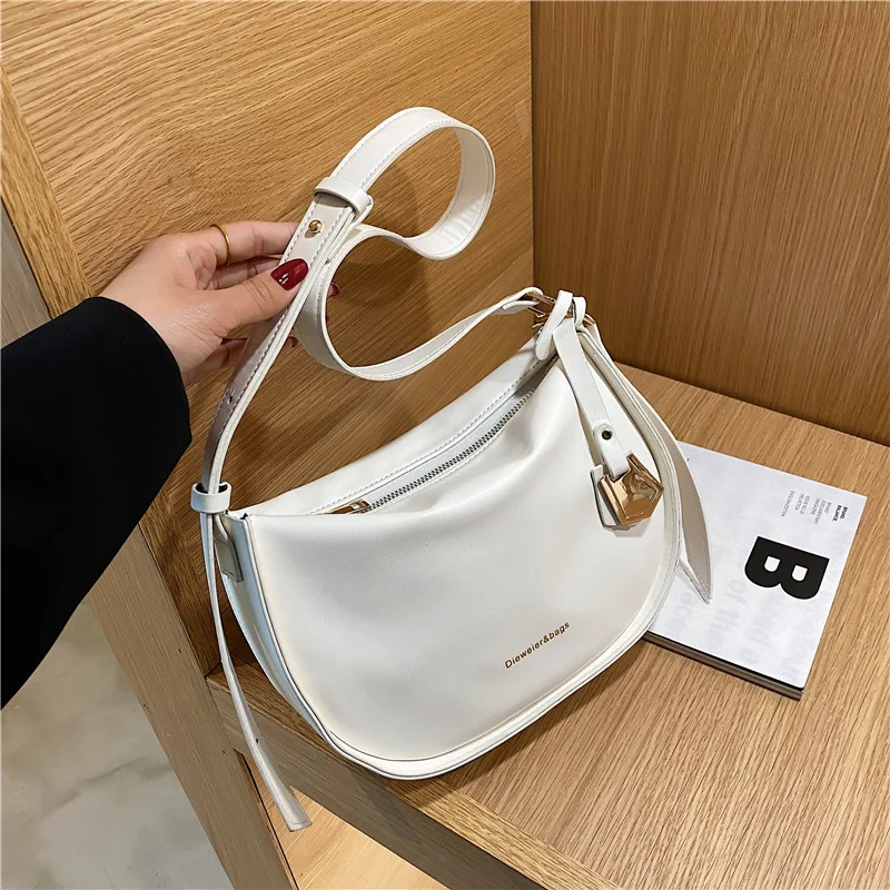 

Сумка кросс-боди Женская из искусственной кожи, с кисточками, лето 2021