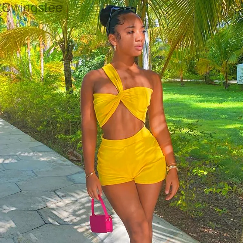 

Комплект из топа и шортов с запахом на груди, Модный облегающий комплект из 2 предметов, Асимметричная Повседневная одежда, летний сезон