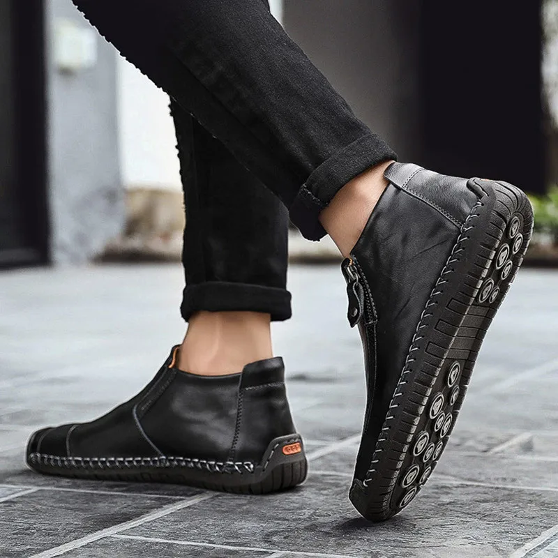 

2021 New British Winter Handmade Men's Leather Boots Plus Size Plus Velvet Warm Ankle Snow Boots High Top Men Flat Casual Shoes