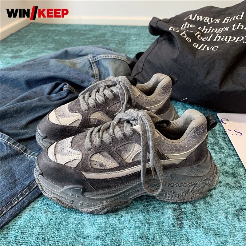 Брендовые винтажные кроссовки в стиле ретро на платформе Женская Осенняя