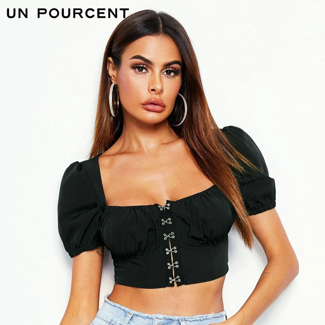 

Slim Fit Puff Sleeve Square Collar Hook Buckle Knitted Long Sleeve T-shirt Low Cut Midriff-Baring Shirt Short Top Bustier Top
